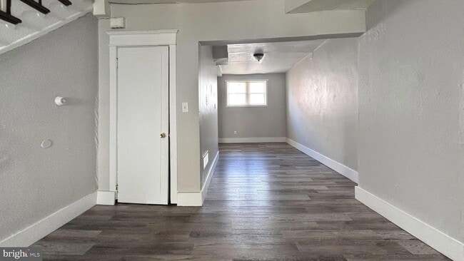 Building Photo - 5581 Blakemore St