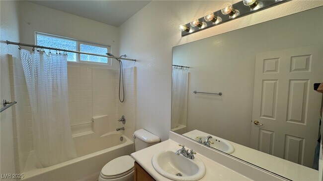 Building Photo - 10066 Golden Bluff Ave