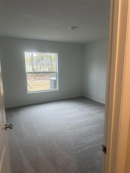 Building Photo - 8934 SW 135th Street Rd