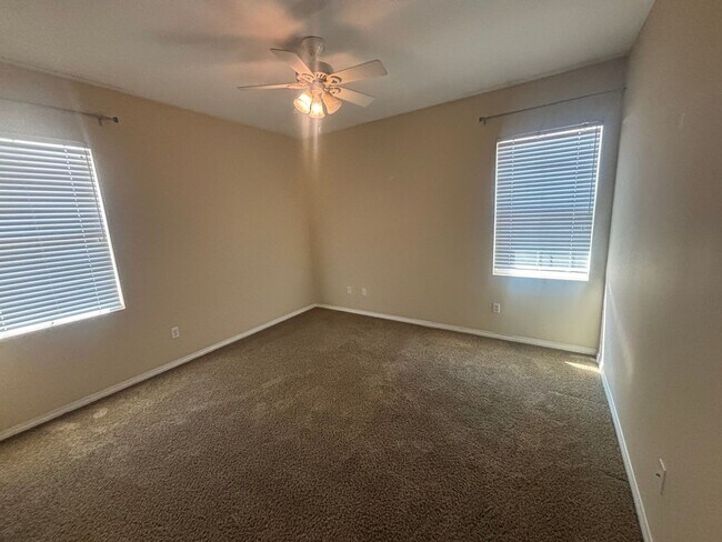 Building Photo - Short Term Lease - Grand 4-Bedroom Home with Entertainer's Yard in Gated River Village!