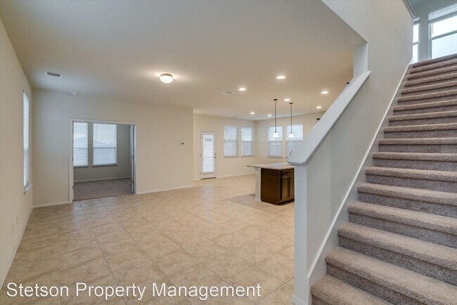 Building Photo - 3 br, 2.5 bath House - 5628 Respinto Dr