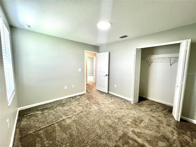Building Photo - 2926 Black Birch Dr