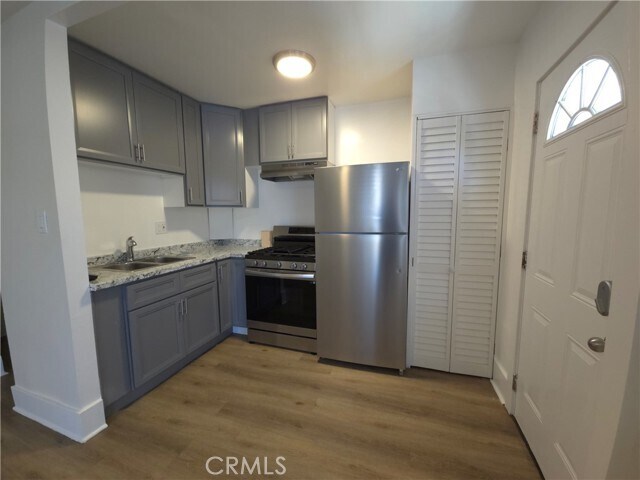 Building Photo - 532 S St Louis St