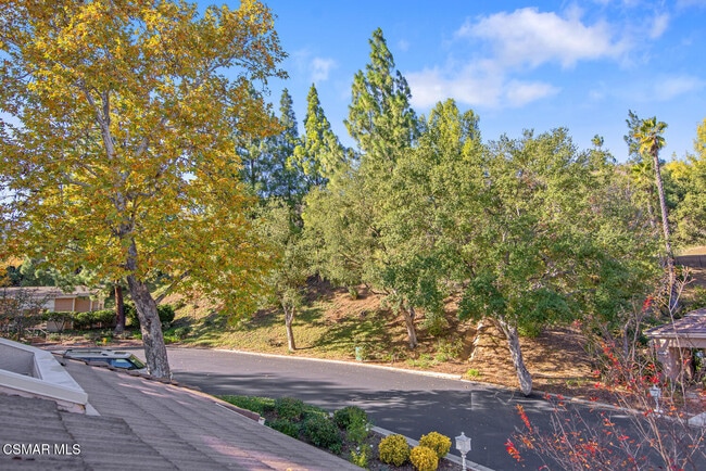 Building Photo - 5608 Roundtree Pl