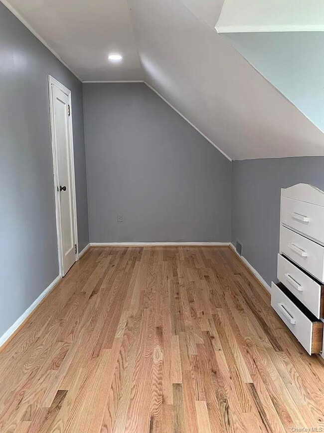 Building Photo - 120 Fairfield Ave