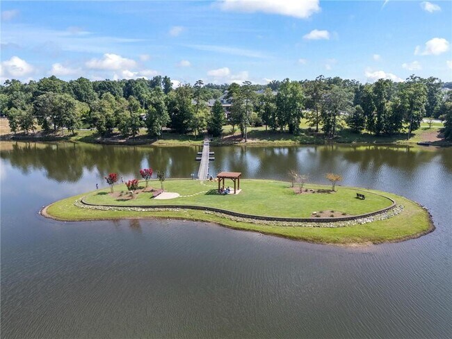 Building Photo - 6639 Trail Side Dr