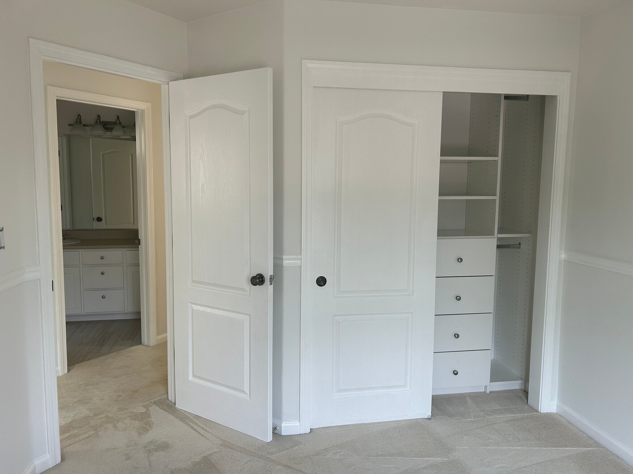 Guest Bedroom Closet - 2553 McLaren Ln