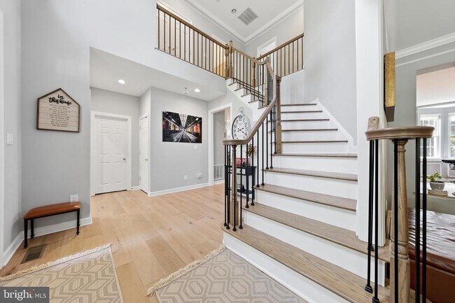 Building Photo - 3852 Glasgow Way