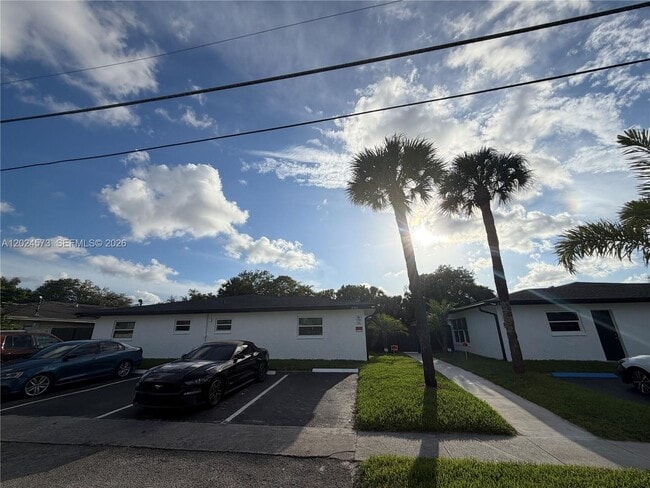 Building Photo - 2769 NW 58th Terrace