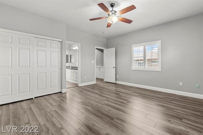 Building Photo - Recently remodeled 5 BEDROOMs/4 bathrooms,...