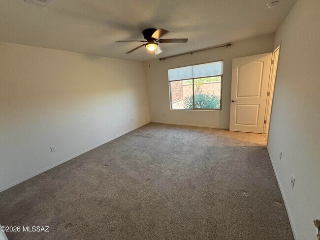 Building Photo - 9306 N Agave Gold Rd