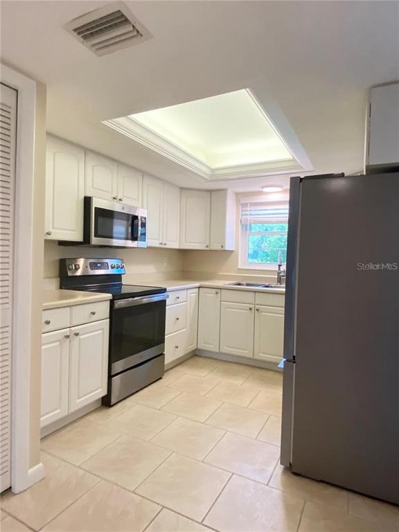 Building Photo - 3625 Longmeadow