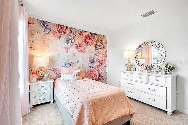 Building Photo - 2030 Maple Ridge Dr