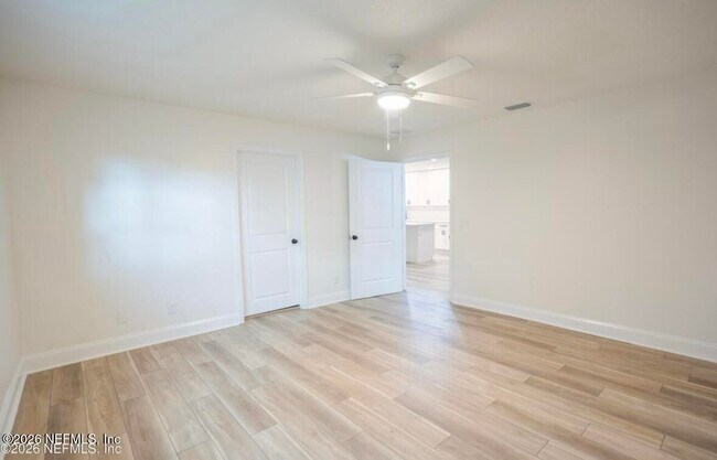 Building Photo - 44259 Artesian Blvd