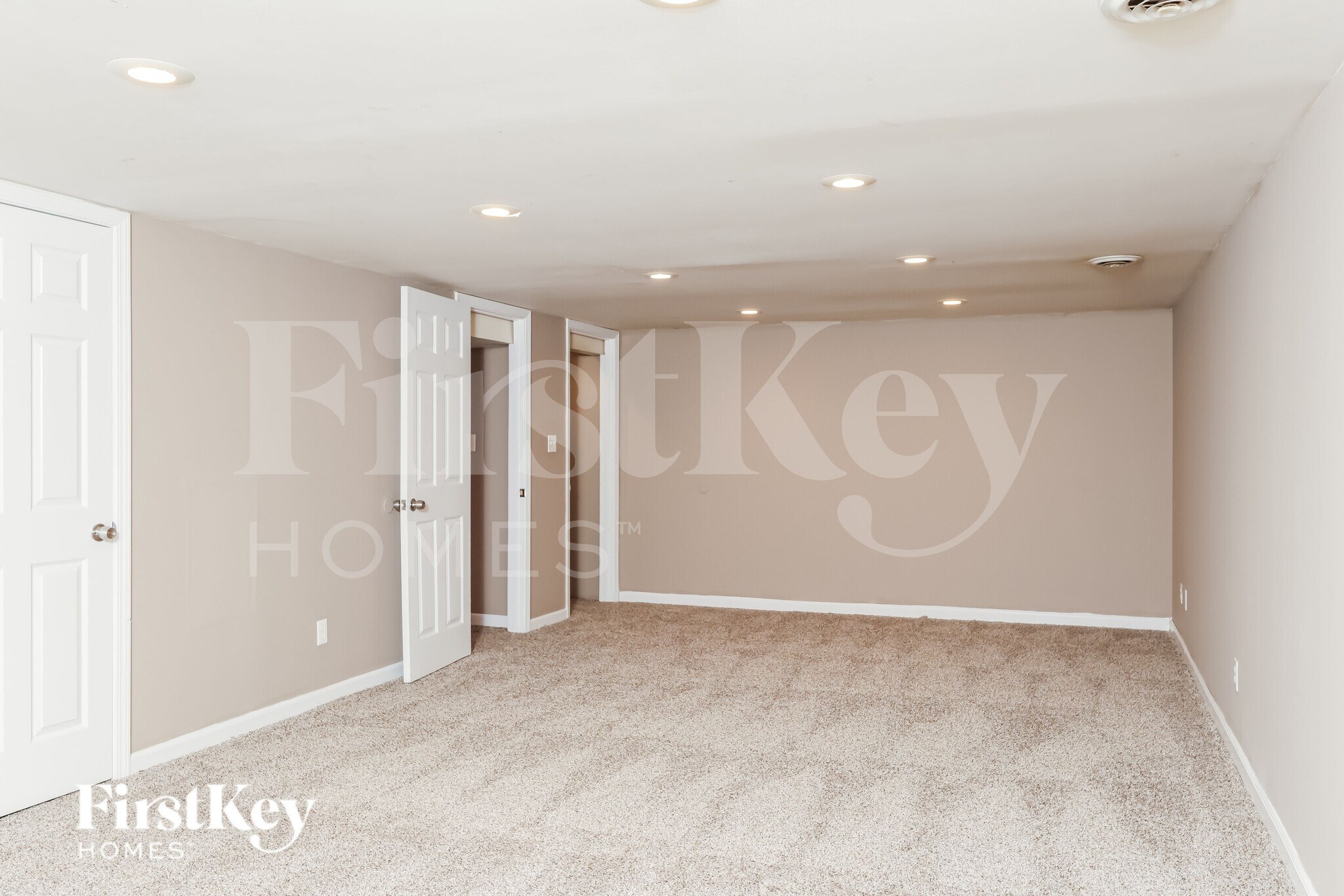 Building Photo - 2112 Farthing Ct