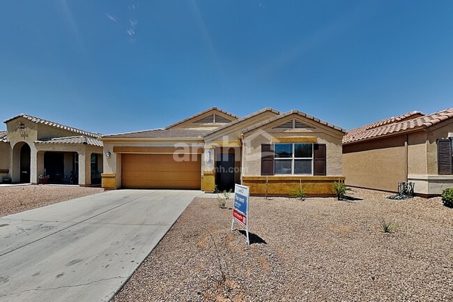 Building Photo - 4610 E Fire Opal Ln