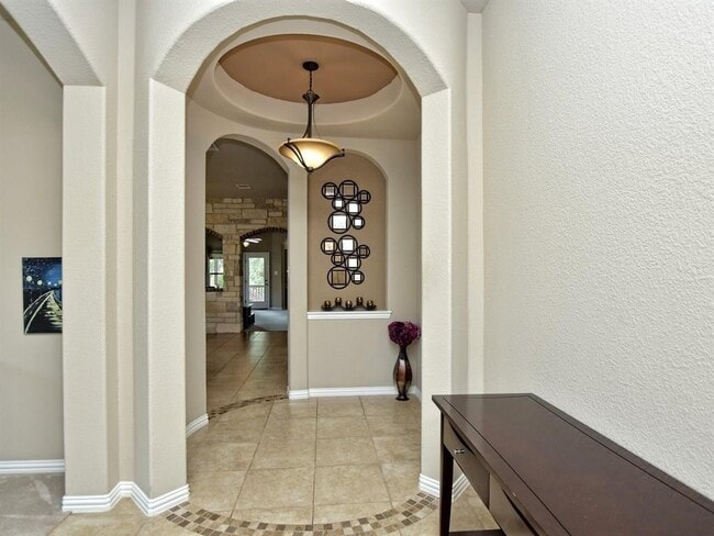 Building Photo - 510 Cameron Cove