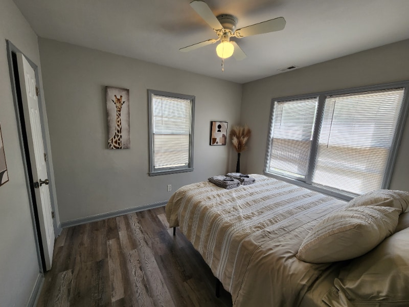 Building Photo - 626 N Oliver St