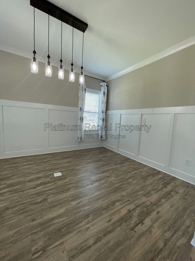 Building Photo - 3215 Summerpoint Crossing