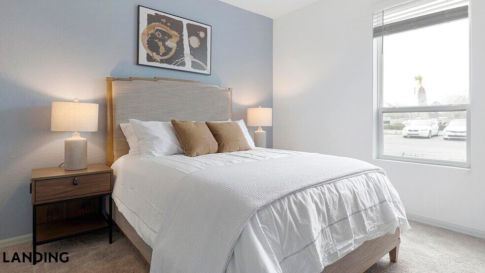 Building Photo - 9301 Summit Centre Way