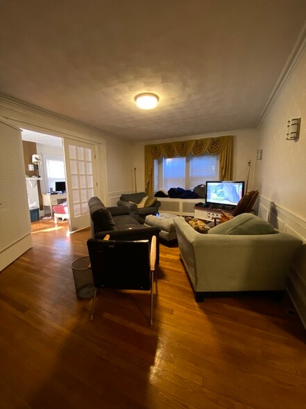 Building Photo - 200 Commonwealth Ave