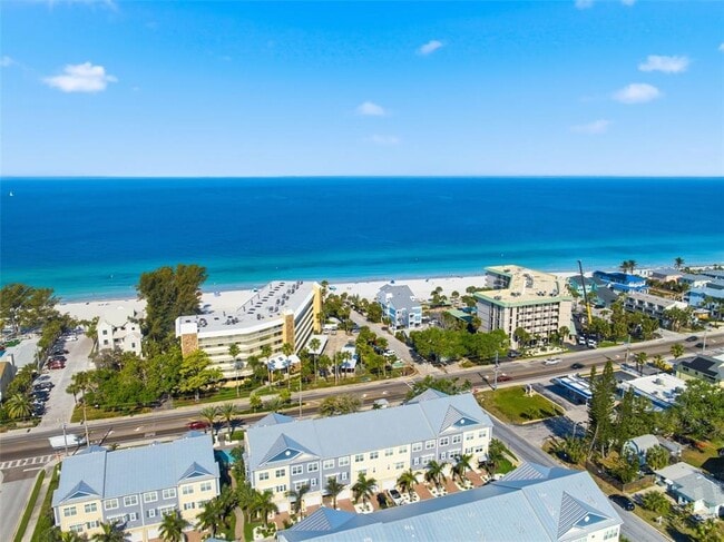 Building Photo - 2516 Coral Ct.