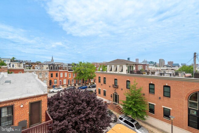Building Photo - 601 Harvey St