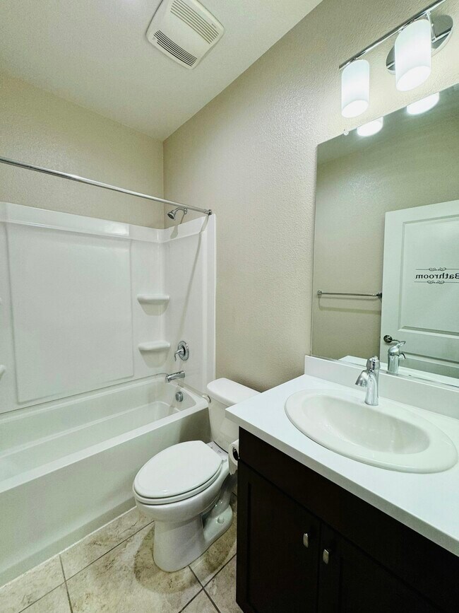 Building Photo - 4285 Trolan Ln