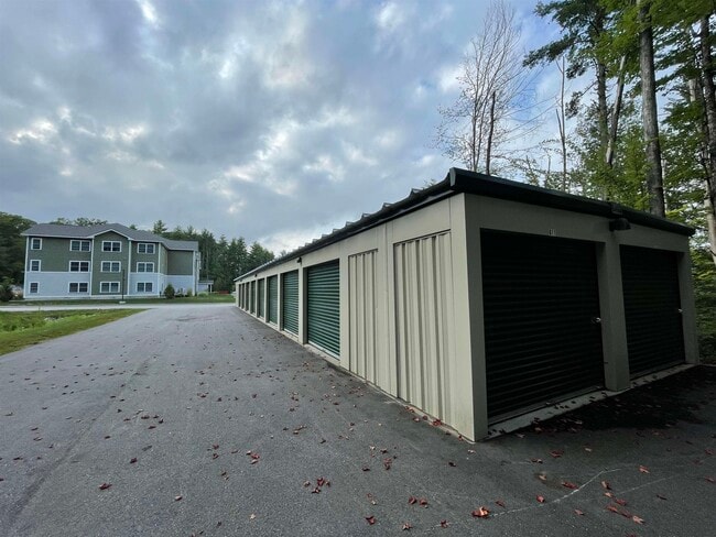 Building Photo - 27 E Ridge Dr