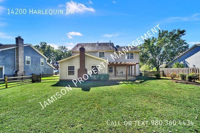 Building Photo - 14200 Harlequin Dr