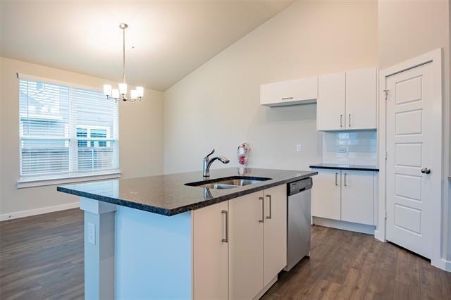 Building Photo - 741 Wheatfield Dr