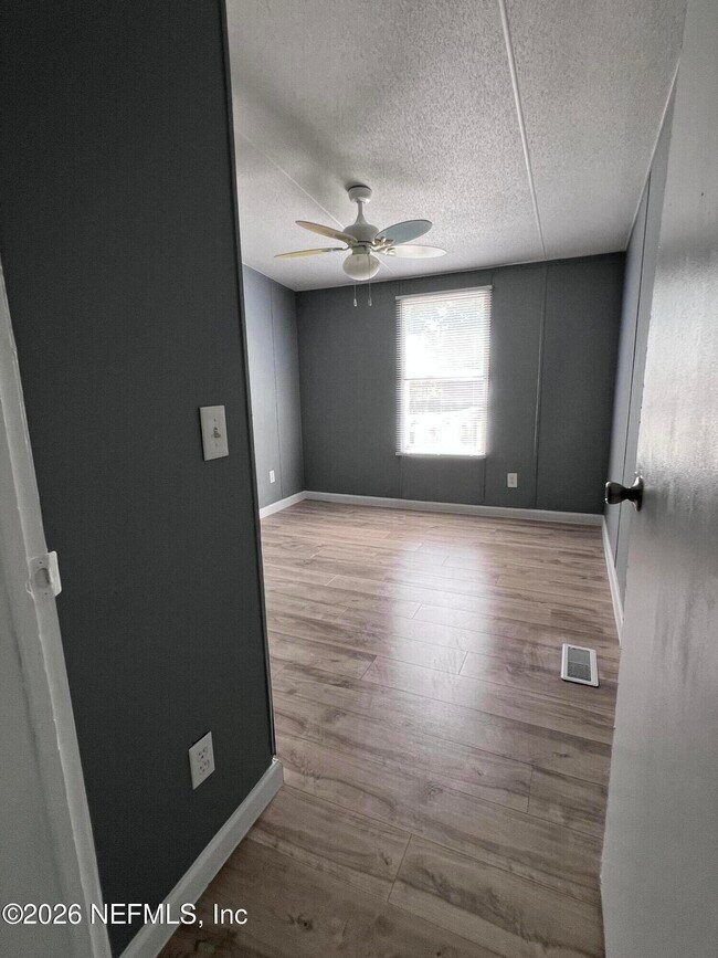 Building Photo - 4002 Pinto Rd