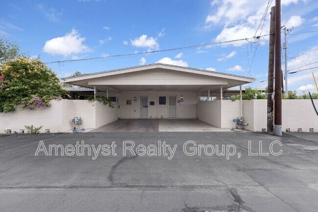 Building Photo - 10547 W Coggins Dr