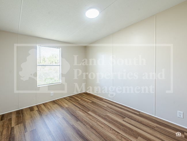 Building Photo - 5115 Rock Dove Loop