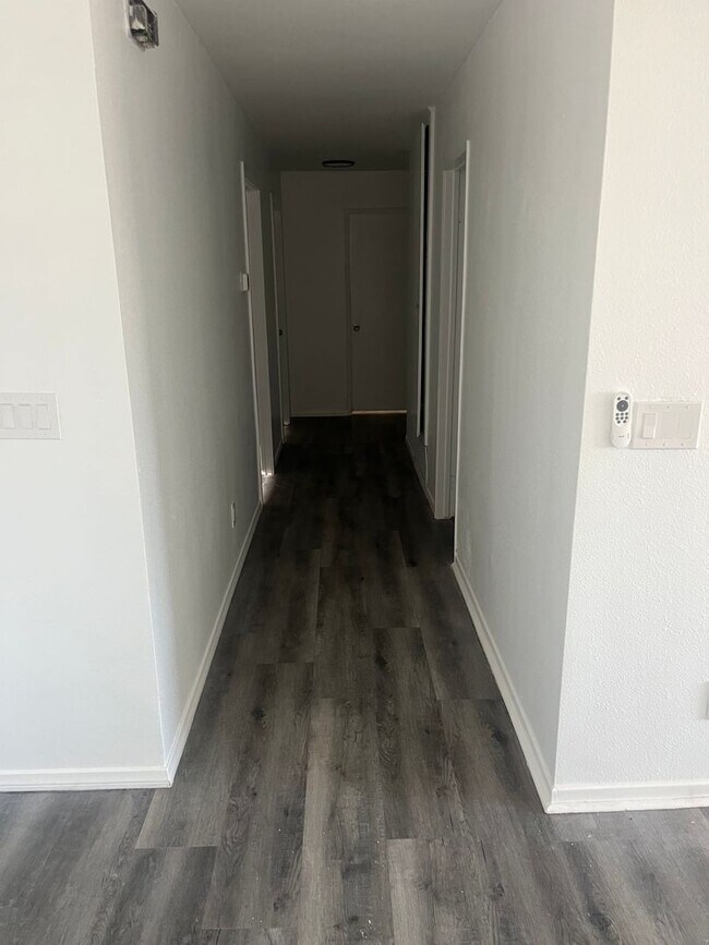 Building Photo - Single story Jurupa Valley home