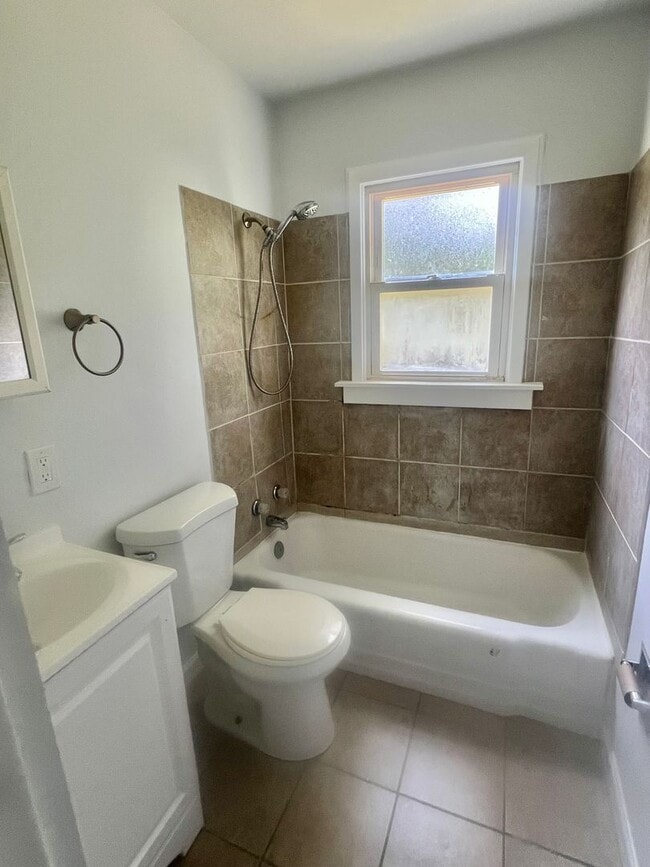 Building Photo - Great 2 Bedroom Home for Rent