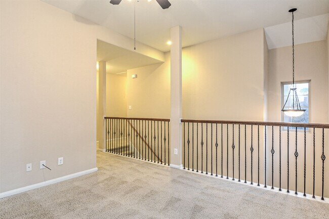 Building Photo - 19 Cheswood Manor Court