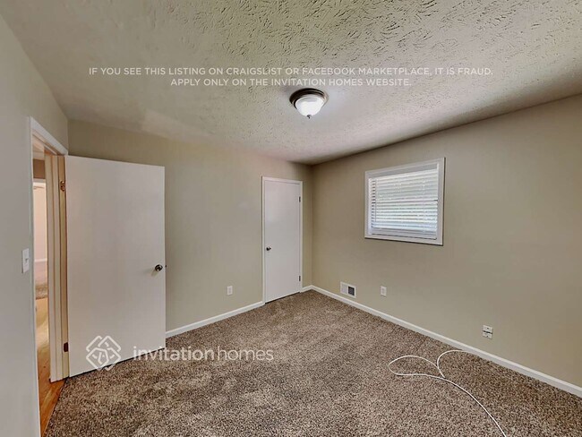 Building Photo - 2777 Kellogg Creek Rd