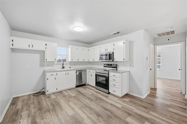 Building Photo - 607 Oldham St