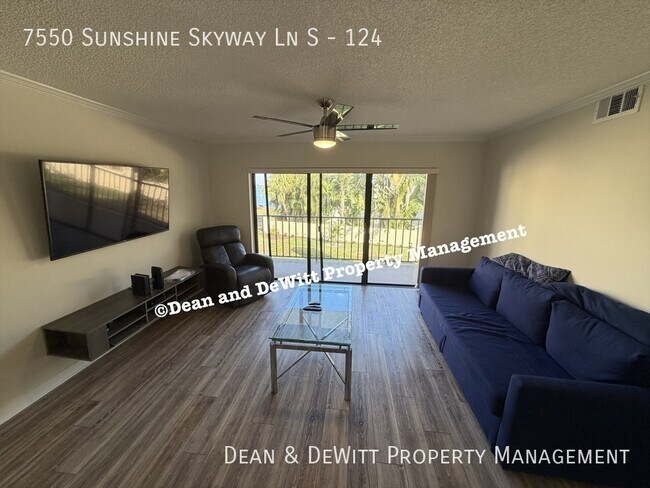 Building Photo - 7550 Sunshine Skyway Ln S