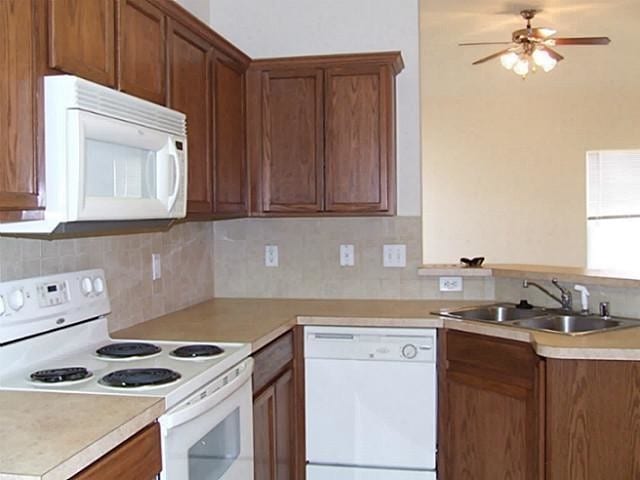 Building Photo - 424 Blake Ln