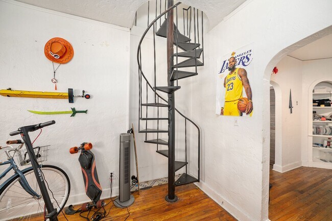 Building Photo - 1254 SW 9th Rd