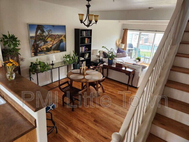 Building Photo - 2773 W Riverwalk Cir