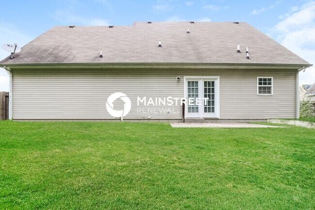 Building Photo - 3 Bedroom Pet-Friendly Home in La Vergne, ...
