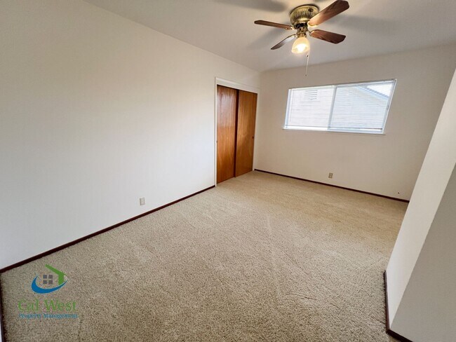 Building Photo - $1,995 - One Bedroom One Bath Apartment - ...