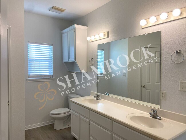 Building Photo - 3061 Clydesdale Way