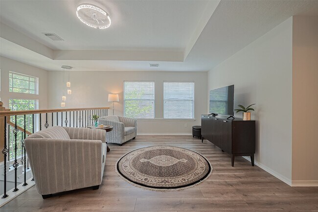 Building Photo - 1413 Whispering Pines Dr