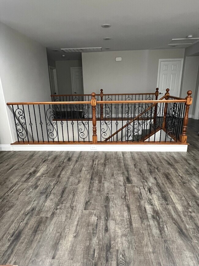 Building Photo - 7047 Fort Union Ct