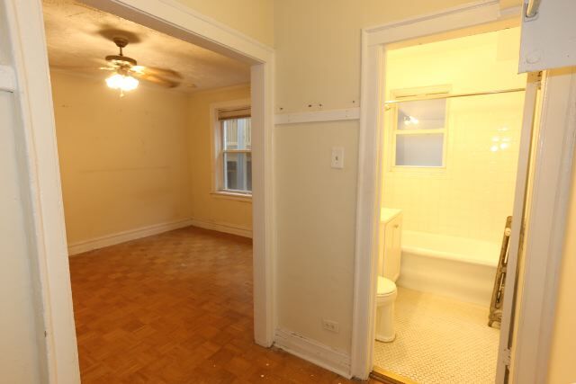 Building Photo - 653 W Belmont Ave