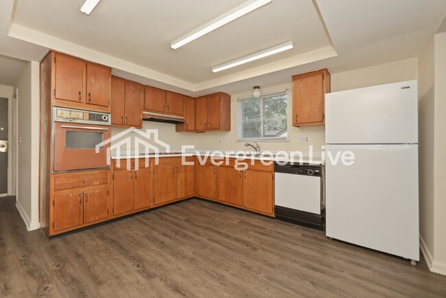 Building Photo - 4431 Procuniar Dr